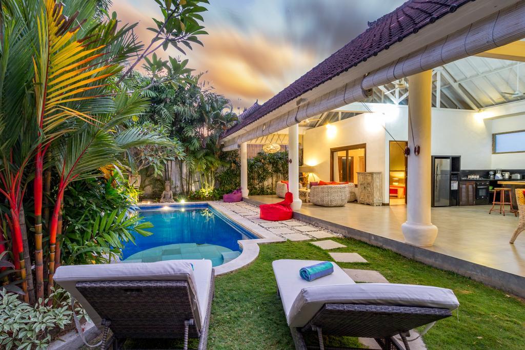 Villa Camelia Семіньяк Екстер'єр фото